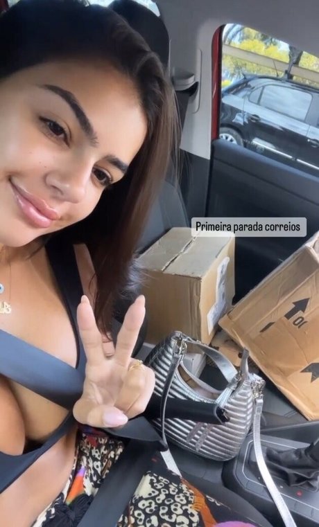 Iuly Lima 素敵なモデル 写真