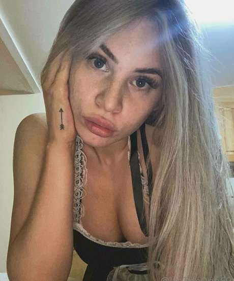 iamthe0ne69 美しいスター 写真
