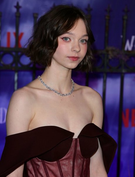 トランスセクシュアルオンリーファンズ ポルノ 写真
