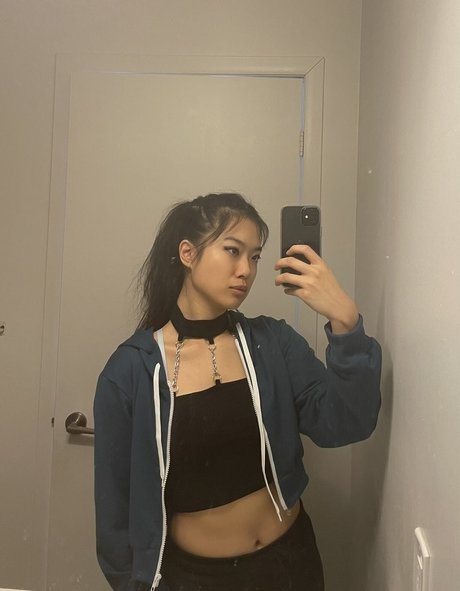 最もホットな女の子オンリーファンズ 無料セクシー 写真