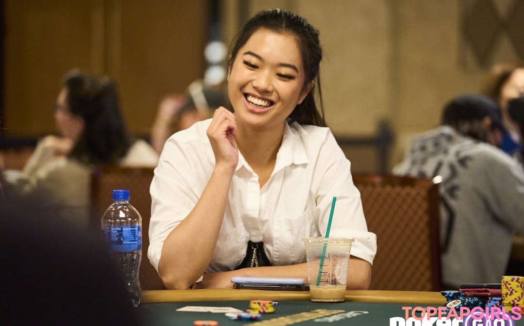 熟女フェラチオオンリーファンズ セクシーヌード 画像