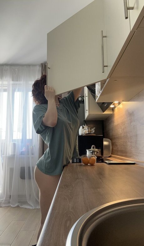 小人ヌードオンリーファンズ ポルノ ギャラリー