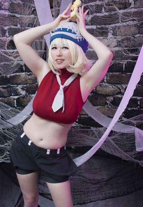 曲線美のシーメールオンリーファンズ 美しいxxx 写真