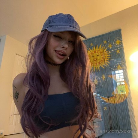 wtsdafuzz 美しいポルノスター ギャラリー