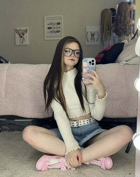 ラテン系熟女オンリーファンズ 無料ヌード 写真