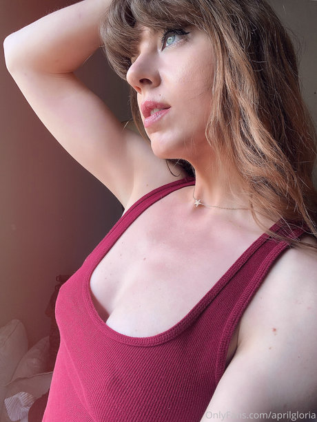 ブルネットのティーンオンリーファンズ セクシーxxx 写真