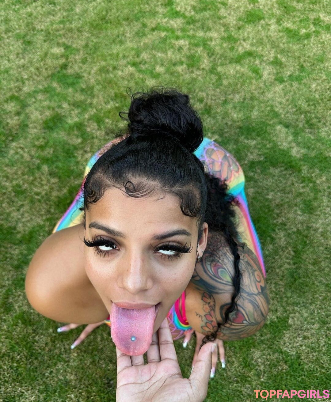 マンコファックオンリーファンズ ホット裸 ギャラリー