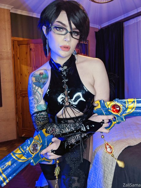 熟女潮吹きオンリーファンズ エロチック 写真