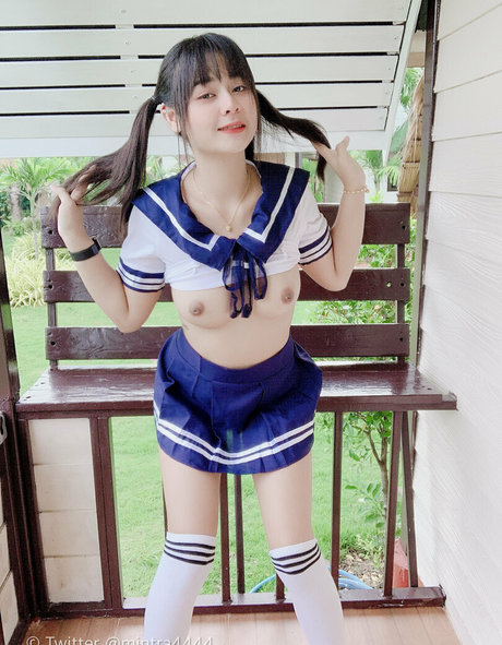 厚いアナルオンリーファンズ ホットセクシー 画像