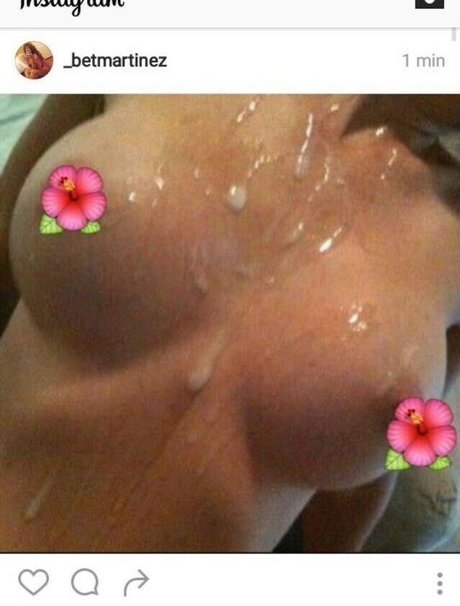 Betsy Martinez エロティックなスター 写真