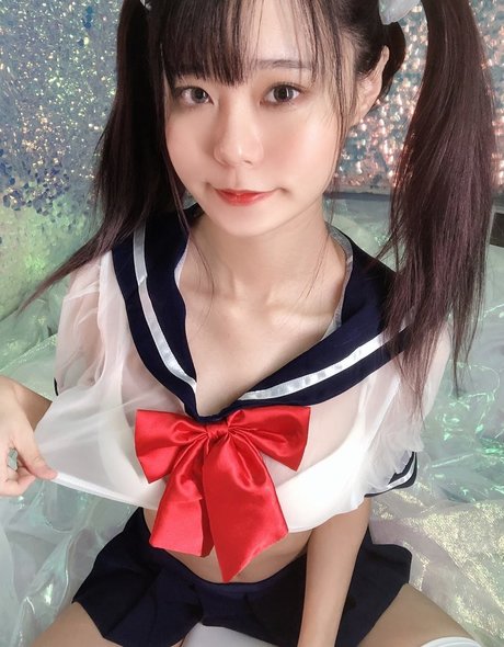 ブルネットのティーンオンリーファンズ セックス 写真