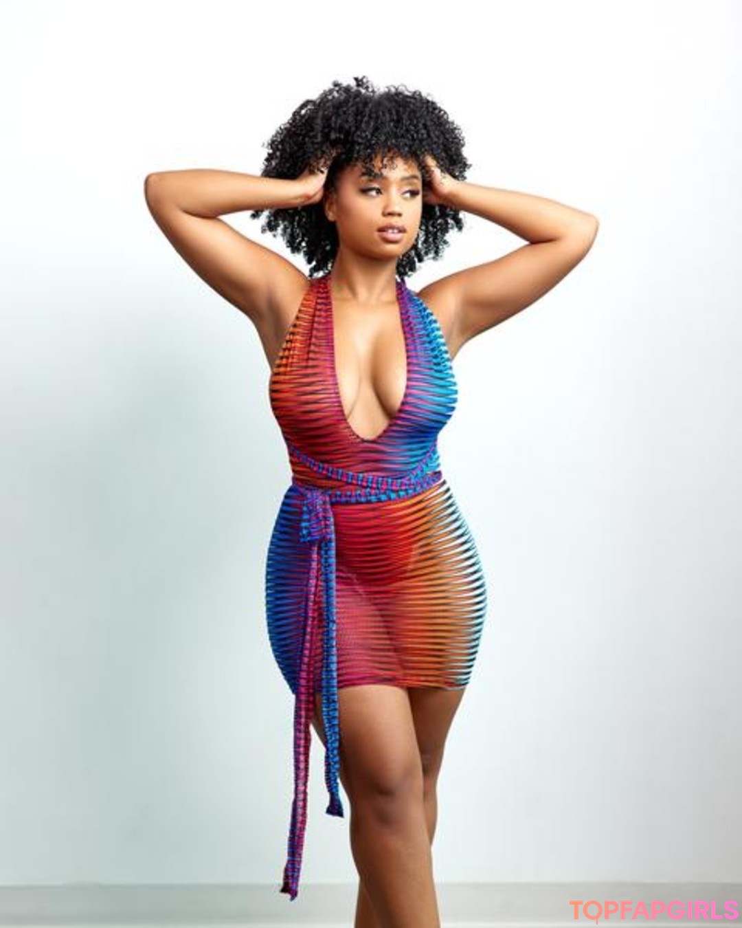 大きなお尻のアジア人オンリーファンズ 無料ヌード 写真