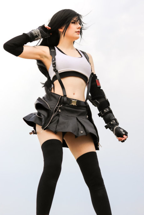 痩せた美女オンリーファンズ 無料ポルノ 画像