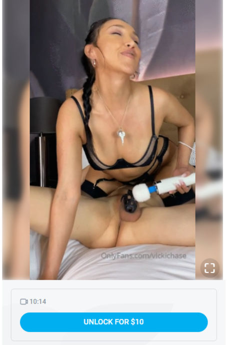 赤毛の痴女オンリーファンズ セクシーヌード 写真