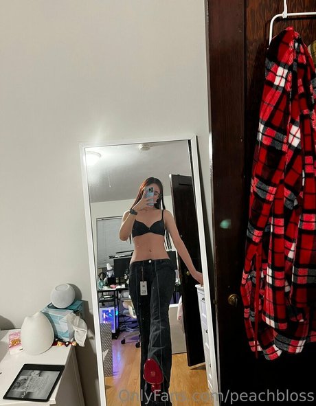 peachbloss セクシーモデル 写真