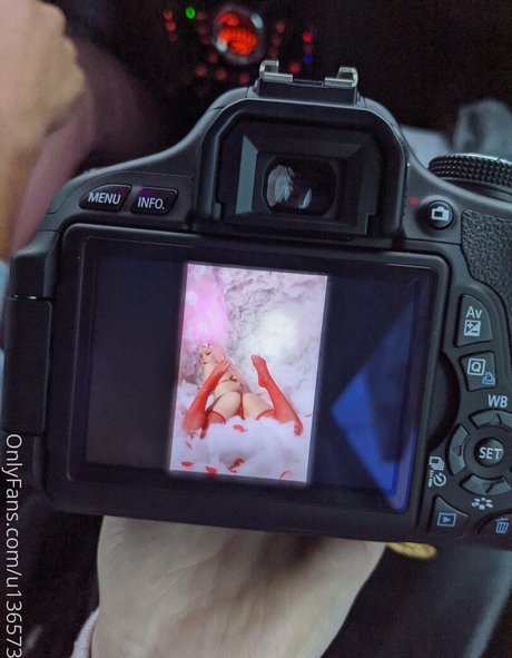 黒のランジェリーオンリーファンズ 無料xxx 写真