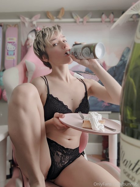 BBW 教師 オンリーファンズ 無料セックス 写真