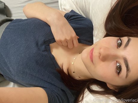 ポッグセルフィーオンリーファン セクシー 写真