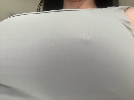 最もホットな女の子オンリーファンズ アートポルノ 写真