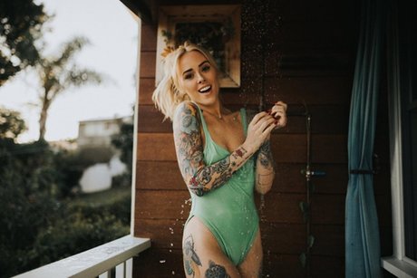 Alysha Nett ポルノスター ベスト 写真