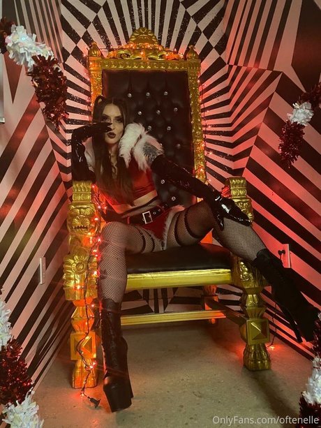 オンリーファンズで ポルノ 画像