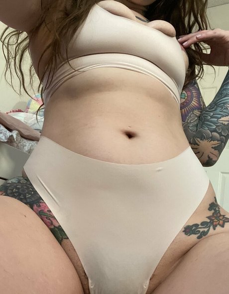 有名なレディボーイオンリーファンズ ホットxxx 写真