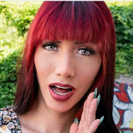 Yenifer chacon かわいいスター 写真