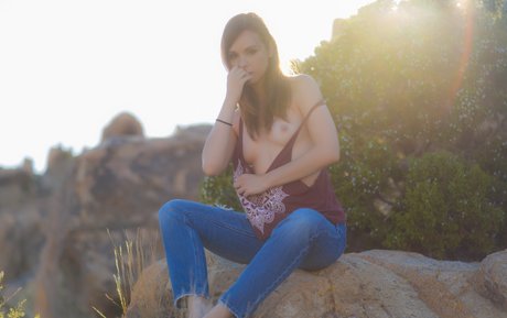 Ariel Rebel ヌード女優 画像