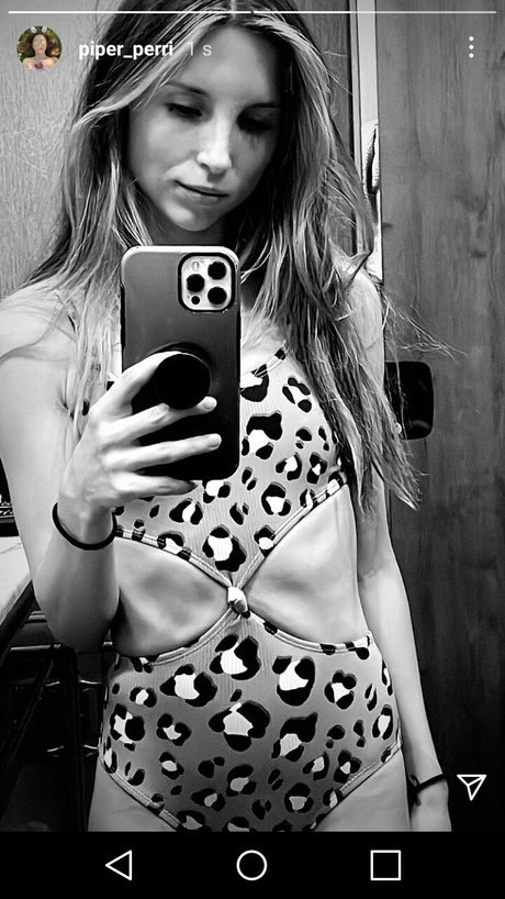 Piper Perri ポルノスター 無料 画像