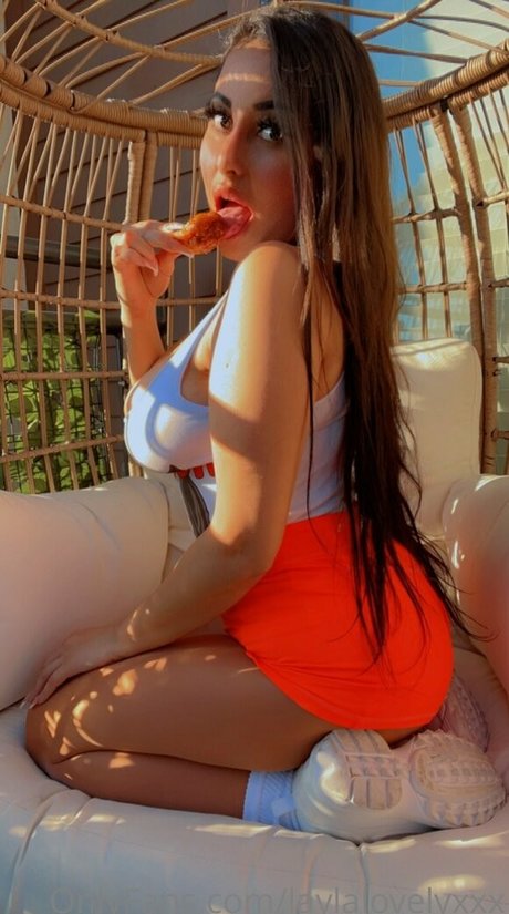 セクシーなアジア人オンリーファンズ トップ ギャラリー