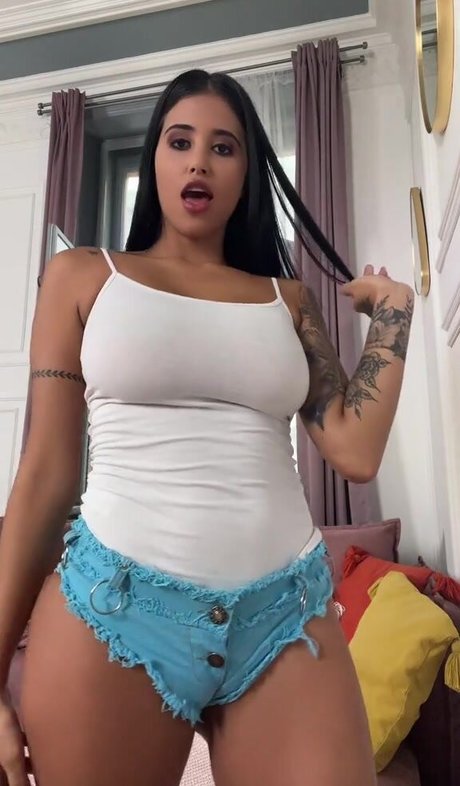 Yorgelis Carrillo 高品質のスター 写真