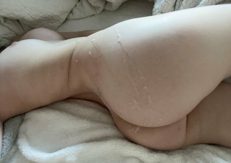 ボールオンリーファン 美しいヌード 写真
