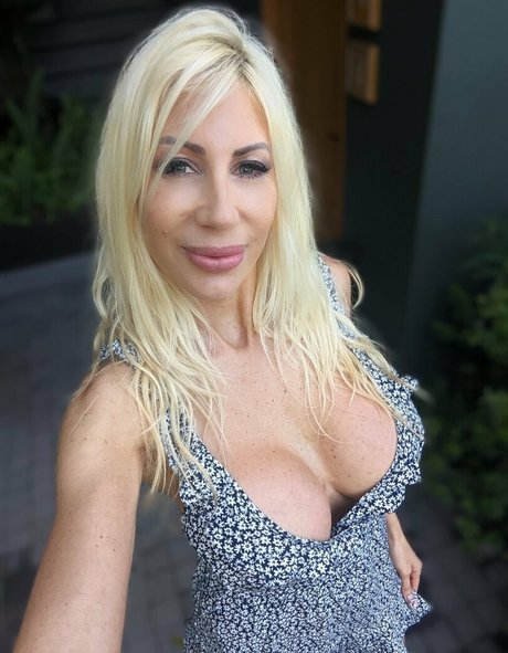 アジア人オナニーオンリーファンズ ポルノグラフィック ギャラリー