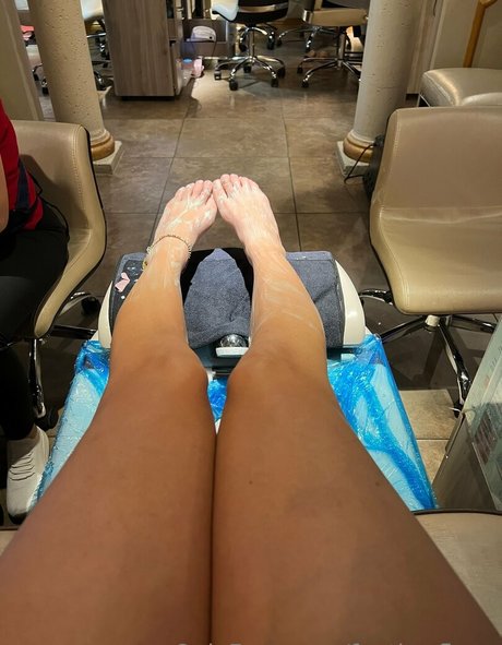 featherflows モデル 画像