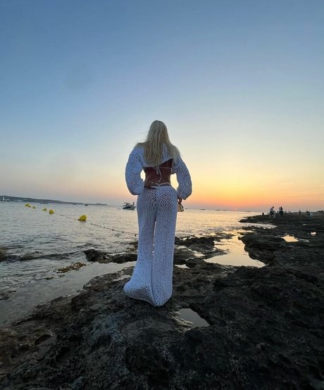 Alexandra Stan 最高のモデル 画像
