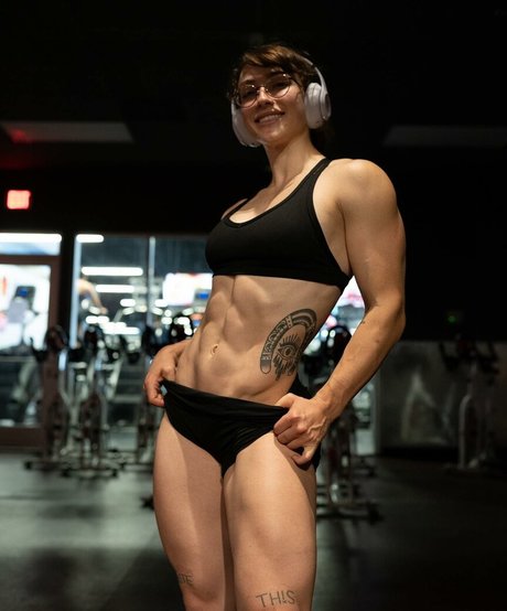 leanbeefpatty ヌード女優 ギャラリー