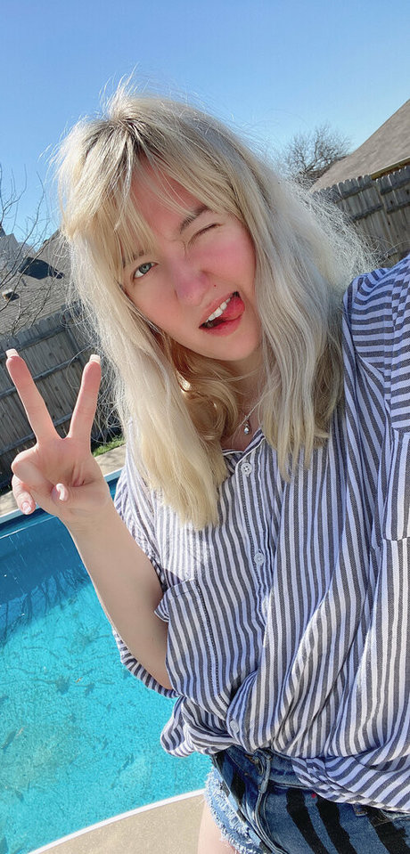 ランジェリー フェラチオ オンリーファンズ ホットxxx 写真