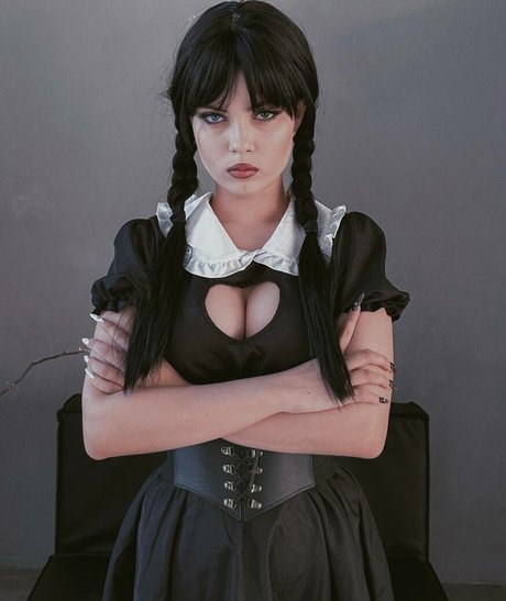 POVティーンオンリーファンズ エロチック 写真