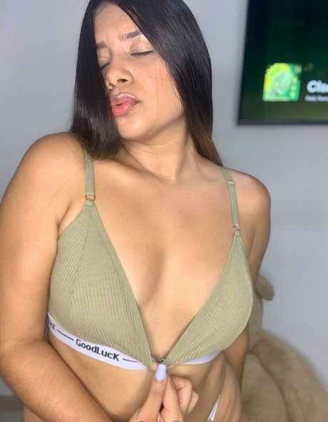 太ったフェチオンリーファンズ 無料 画像