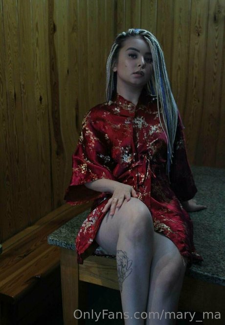 mary ma モデル 写真