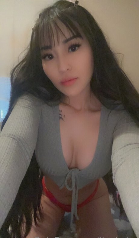 jiaebaby ヌードモデル 写真