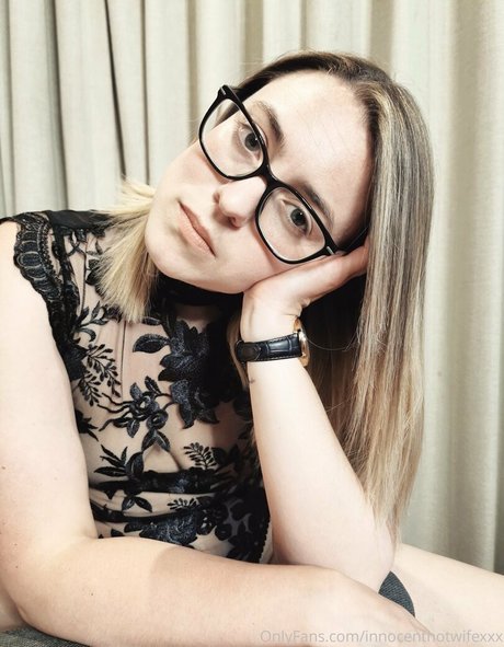 Innocenthotwifexxx 可愛い女優 ギャラリー