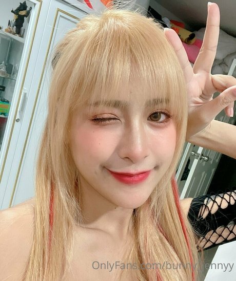 スキニーオンリーファンズ 無料裸 写真