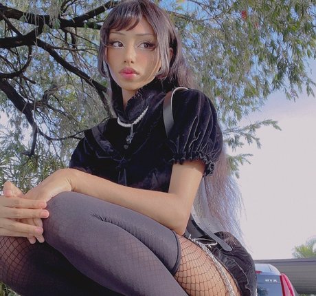 sadgyaru トップモデル 写真
