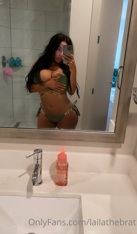 lailathebrat スター ヌード 写真