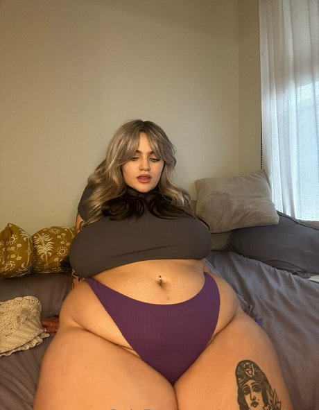 ブルネットのティーンオンリーファンズ セクシーxxx 写真