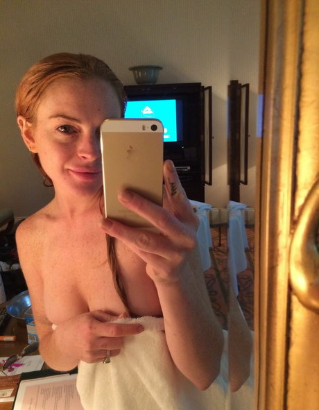 従順なオンリーファンズ 美しいxxx 写真