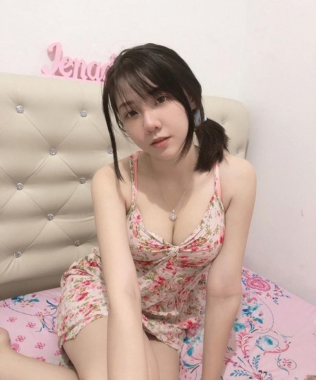 ベイビーオンリーファンズ 無料セクシー 画像