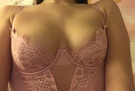 Jill Kassidy ポルノスター パーフェクト 画像