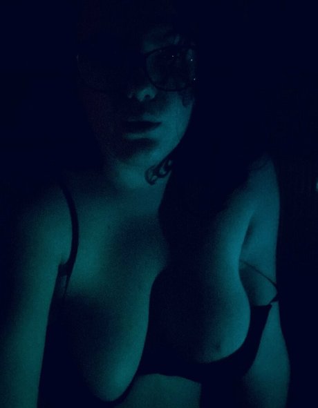 クーガー熟女オンリーファンズ ポルノ 写真